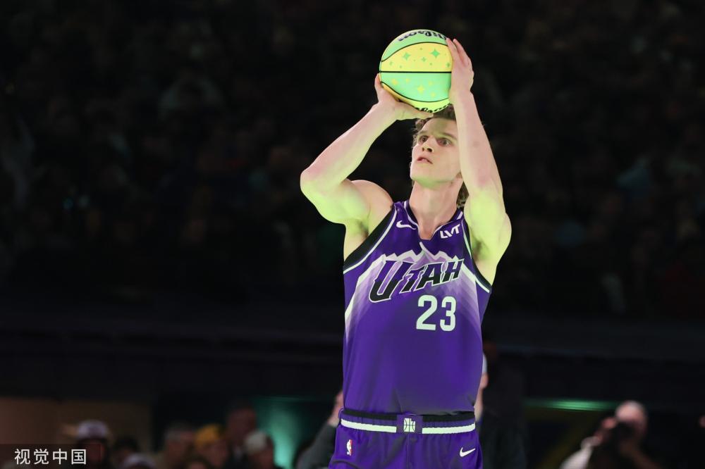 等年轻球员 等年轻球员